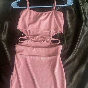 Pretty little Thing dress